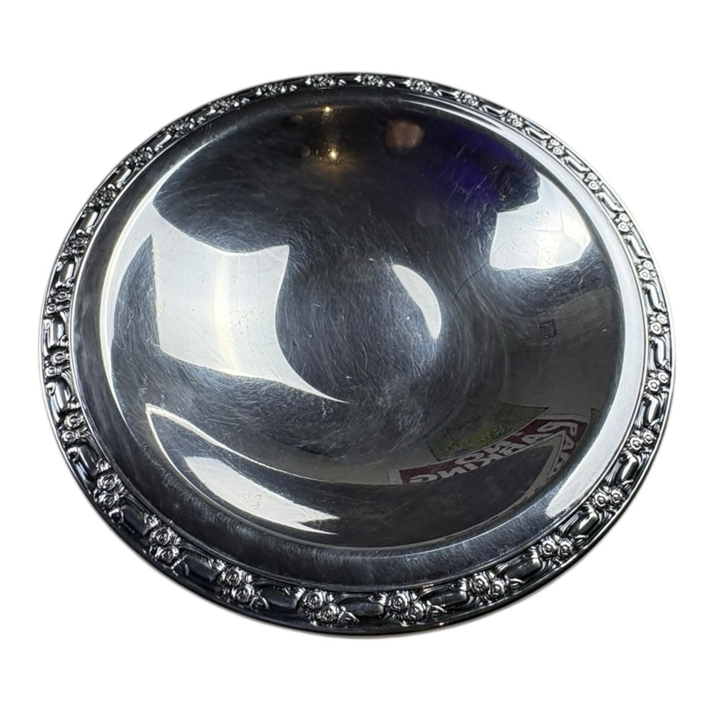 Oneida Silversmith Silverplate Pedestal Candy Dish Ornate Rim‎ Footed Bowl